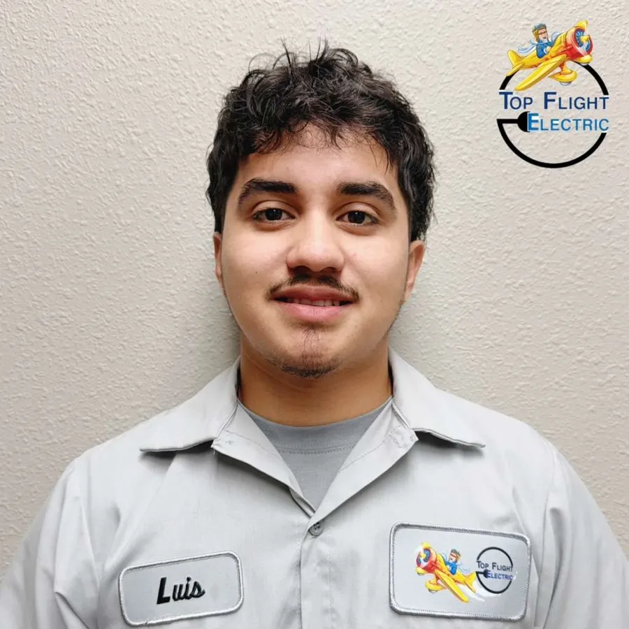 Luis Sosa — Electrician